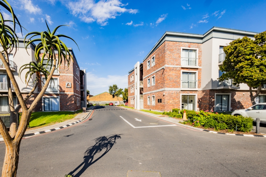 2 Bedroom Property for Sale in Brooklyn Western Cape